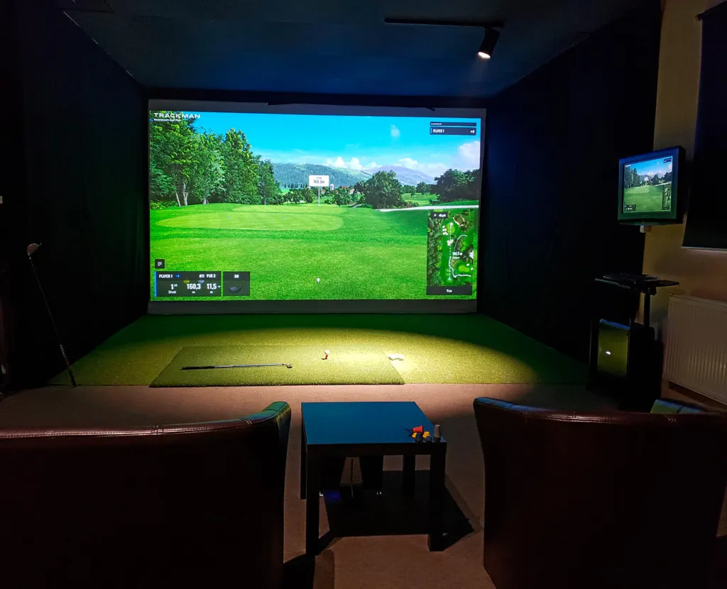 Dworska4Golf — wnętrza i atmosfera