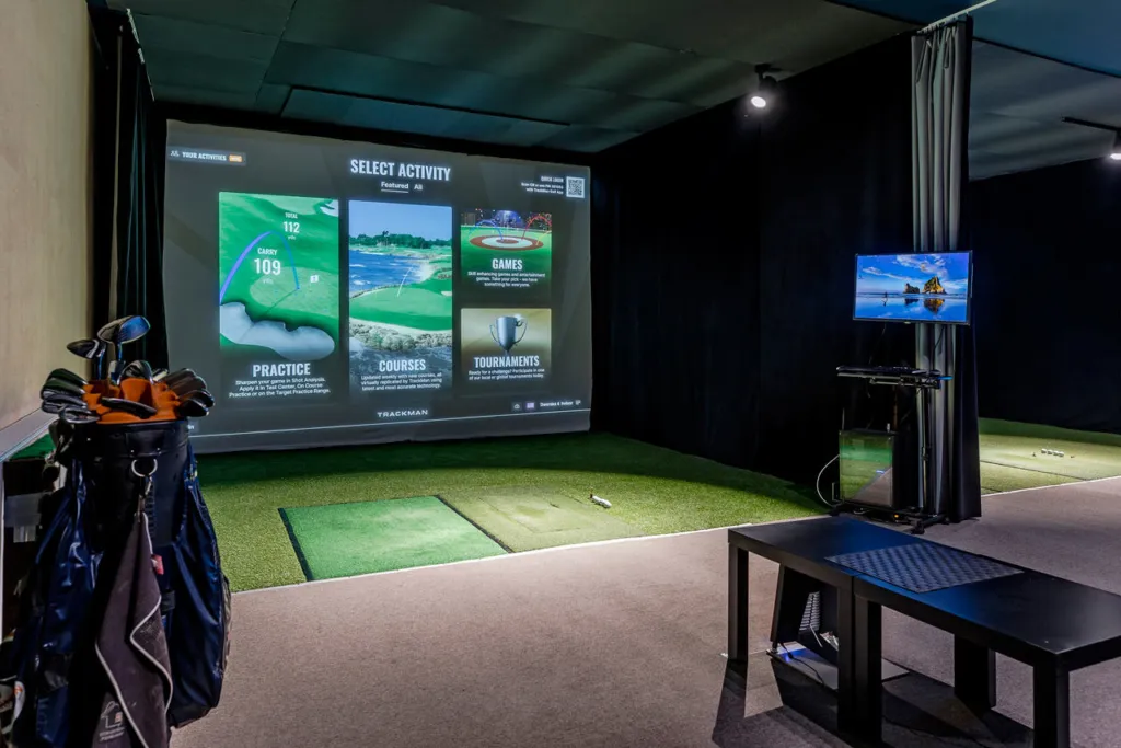 Dworska4Golf — wnętrza i atmosfera